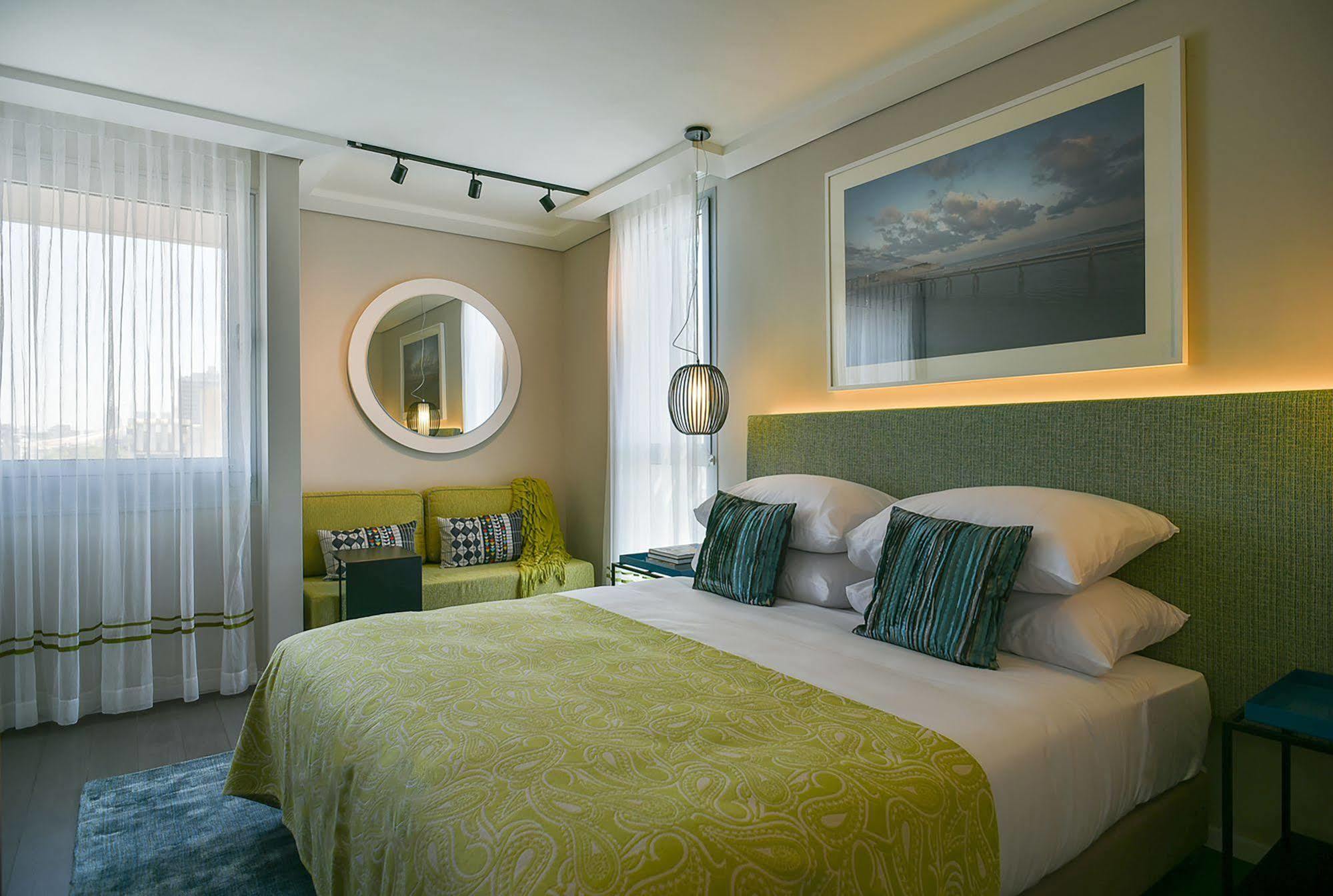 Tal By The Beach - An Atlas Boutique Hotel Tel Aviv Exterior photo